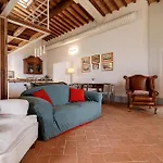 Guesthost - Casa Di Guido - Country Chic With View Apartment
